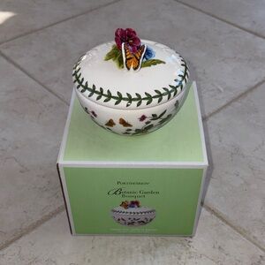 Portmeirion Botanic Garden Butterfly Trinket Box - White with Floral Accents